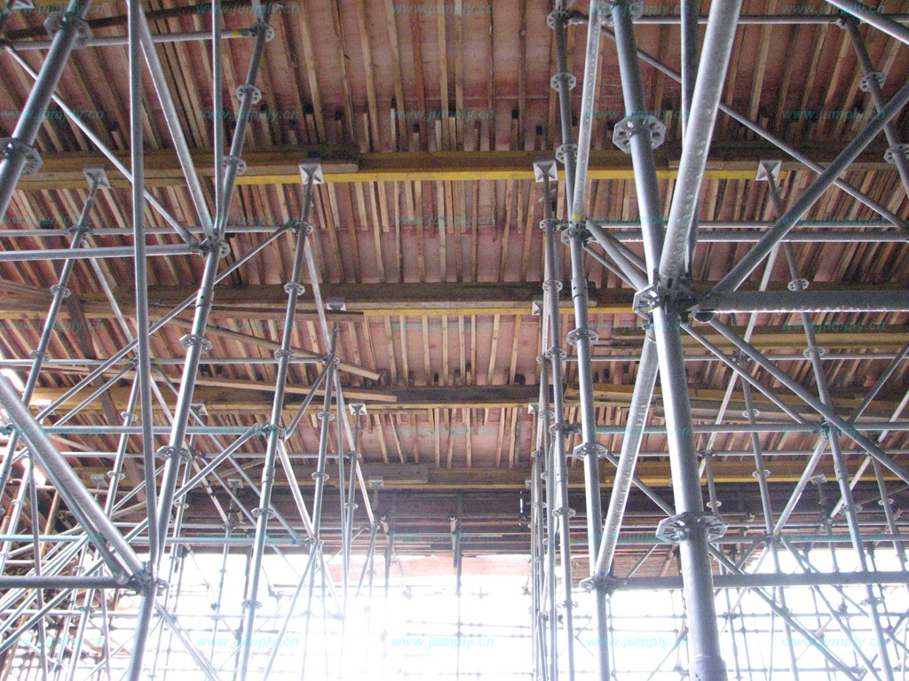 搭建建筑腳手架對(duì)配件有何要求？